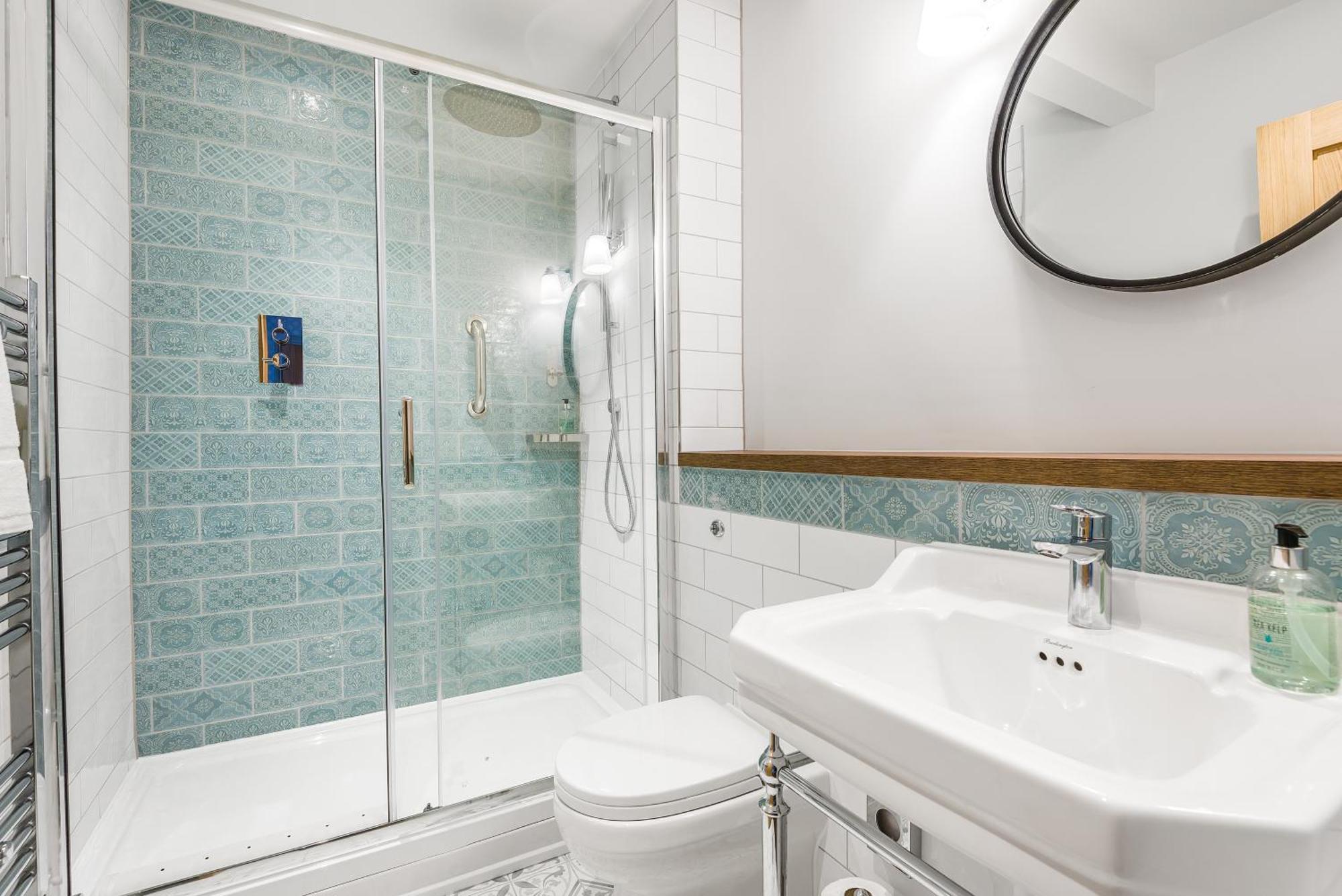 The Walhampton Arms Bed & Breakfast Lymington Ruang foto